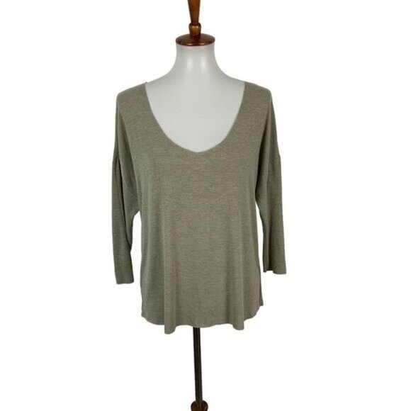 BKE Tee Top Medium Gray Tan Long Sleeve Casual Minimalist Layering - Picture 1 of 5